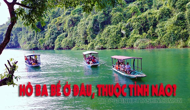 Hồ Ba Bể nằm ở Bắc Kạn là hồ nước ngọt lớn quan trọng của Việt Nam
